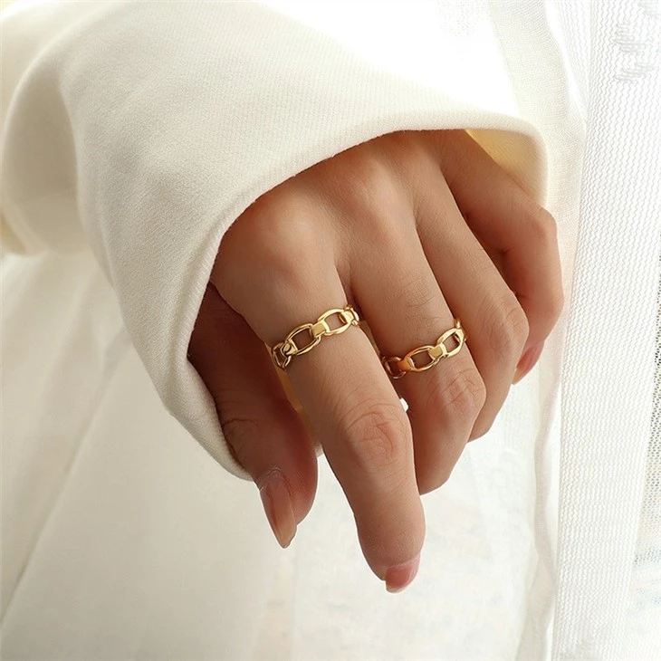chain link ring