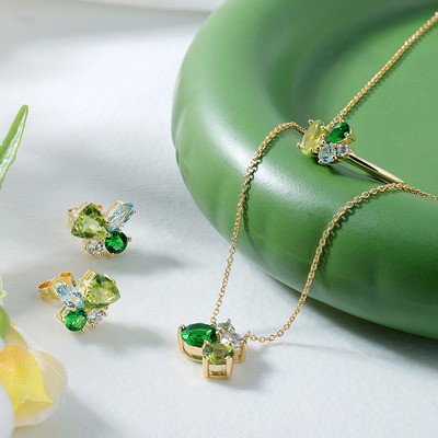 چرا جواهرات نقره ای 925 برای طراحی سفارشی لوکس ایده آل است؟