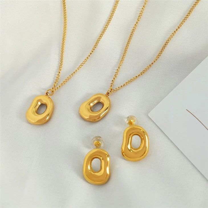 Molten Circle Earring