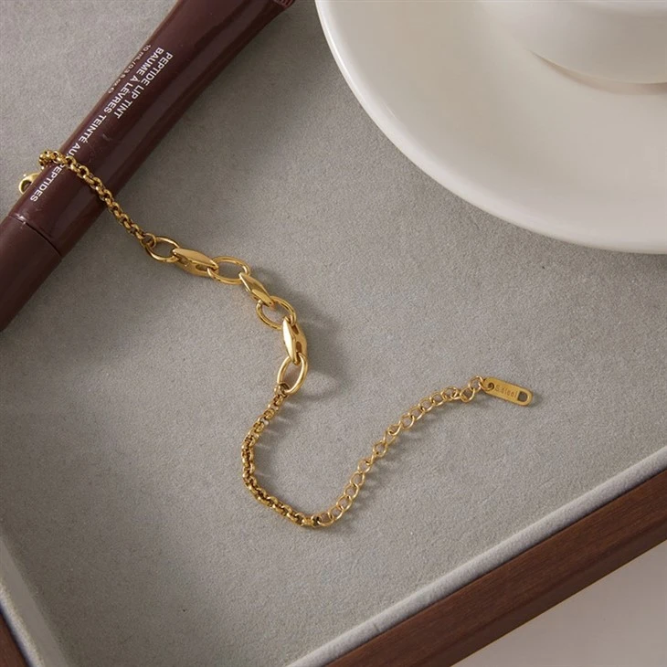 Oval Link Sparkle Bracelet price