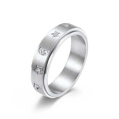 حلقه چرخان ماه و ستاره