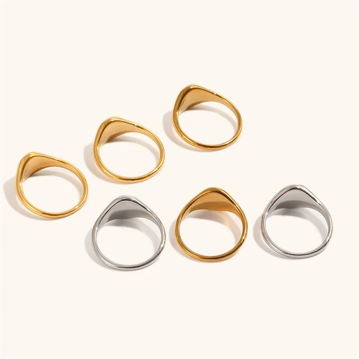 Sunflower Engraved Signet Ring best